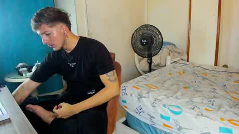 eros_mos online show from May 17, 1:58 am