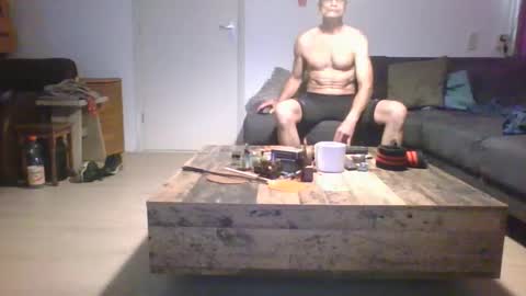 erostja557 online show from May 18, 12:00 pm
