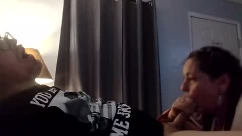 eskewrichard0437131 online show from April 16, 6:24 am