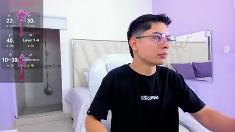 ethan12_ online show from July 28, 3:25 am