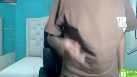 E T H A N online show from July 31, 11:03 pm