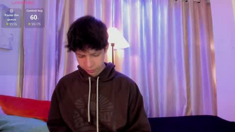 Ethan online show from May 9, 11:44 am