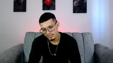 ethan_rodgers01 online show from July 22, 2:53 pm