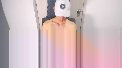 EthanColeeman online show from April 21, 1:42 am