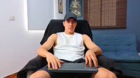 ethangreey1 online show from June 8, 5:58 pm
