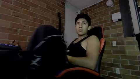 ethann2_ online show from June 11, 3:15 am