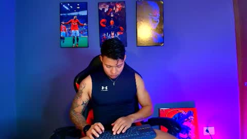 EVAN GREY online show from July 22, 3:20 am
