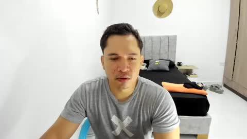 Mateo and Valerio online show from July 26, 2:47 pm