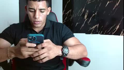 luis online show from July 20, 4:20 pm