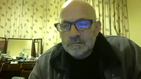 f1zzeek online show from June 11, 10:41 pm