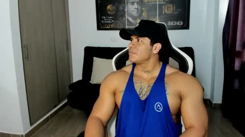 Fabian arango online show from April 29, 3:38 pm