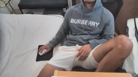 fabiano_hernandes30 online show from April 29, 8:59 pm