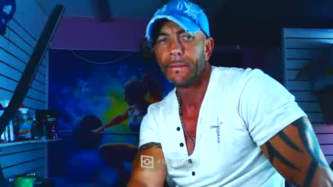 fabxxxl online show from July 9, 7:56 am