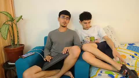 FallGays online show from July 17, 2:30 am