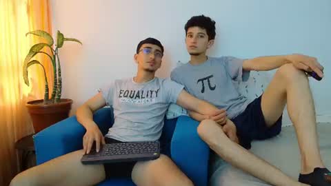 FallGays online show from August 5, 4:45 pm