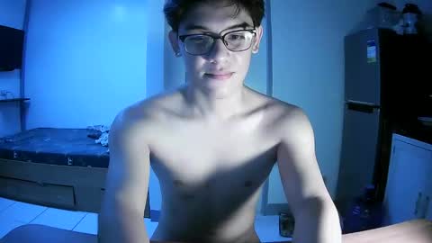 fastfucker_22 online show from May 17, 4:47 pm