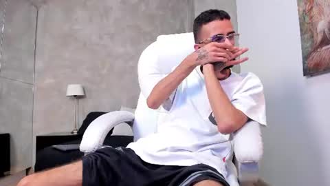 Felipe online show from July 20, 5:02 am