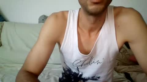 fernancanary online show from July 25, 8:11 am