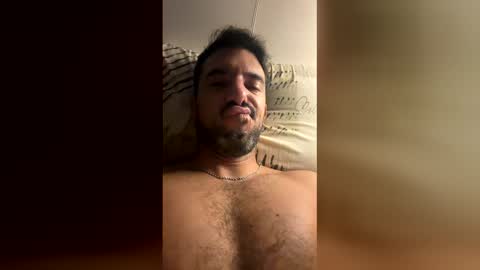 fhmedina online show from May 12, 2:20 am