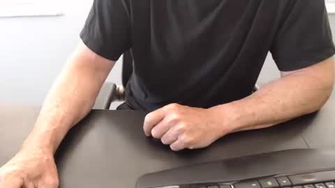 USAUSA online show from May 4, 1:02 pm
