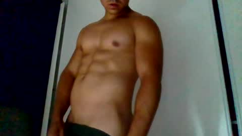 fittandfeed online show from August 6, 9:54 pm