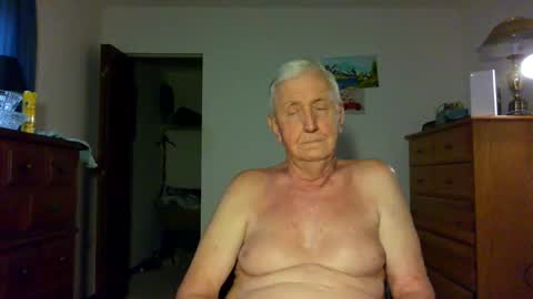 flamale65to online show from May 30, 11:27 pm