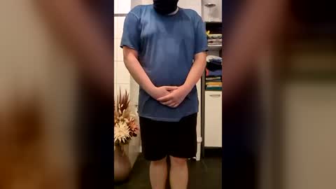 fluffybutt_ online show from June 17, 10:11 pm