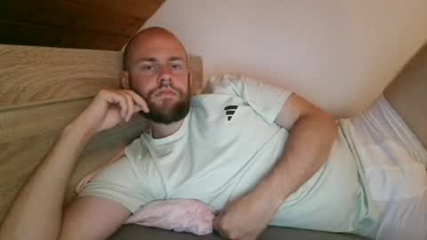Martin Grob online show from June 18, 9:14 am