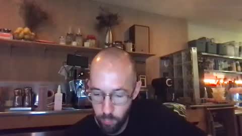 frank_perry2332 online show from April 30, 7:59 am