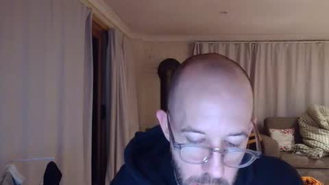 frank_perry2332 online show from May 8, 12:05 pm