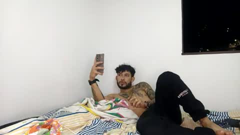 frankdanielsmolano online show from June 12, 2:54 am