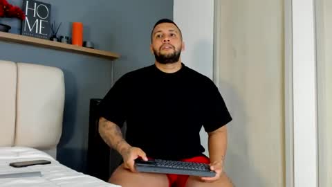 frank online show from August 6, 2:06 am