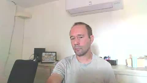 fredodu41 online show from July 29, 7:18 am
