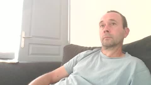 fredodu41 online show from July 17, 1:29 pm
