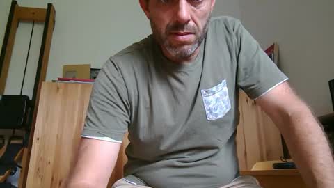 free_love_for_everyone online show from June 29, 10:37 am