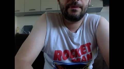 frenchy_from_paris online show from May 25, 3:40 pm