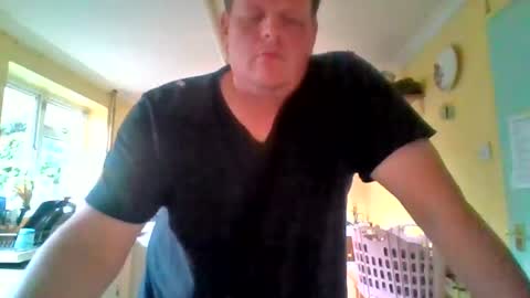Tom online show from July 20, 7:38 pm