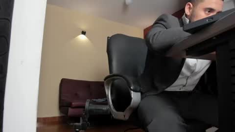 SERGIO THE SEX LAWYER online show from July 25, 4:42 am