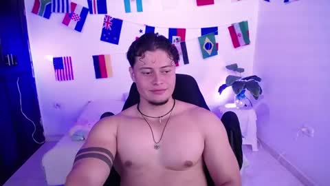 Axel online show from July 13, 1:02 pm