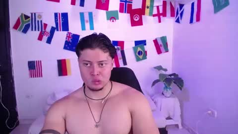 Axel online show from July 19, 12:33 pm