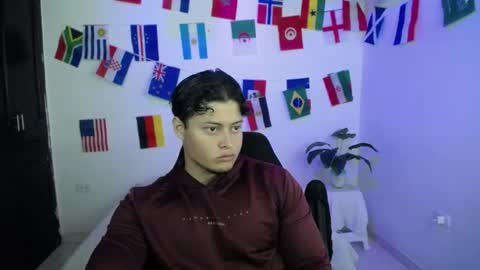 Axel online show from June 30, 12:17 pm