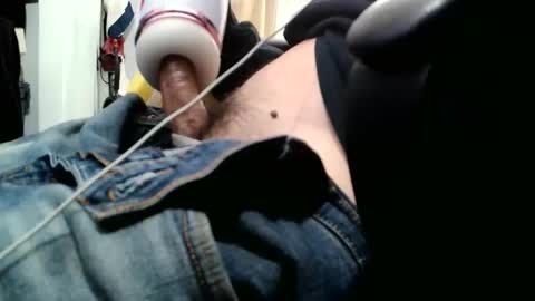 fuckmeallday1975 online show from May 19, 5:35 am