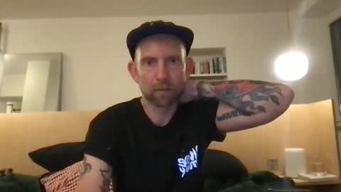 fugazixx online show from May 4, 7:15 pm