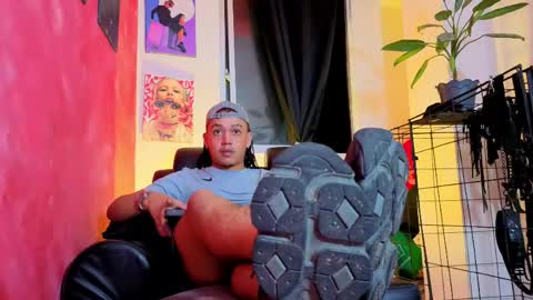 Gael Conner online show from April 29, 11:33 pm