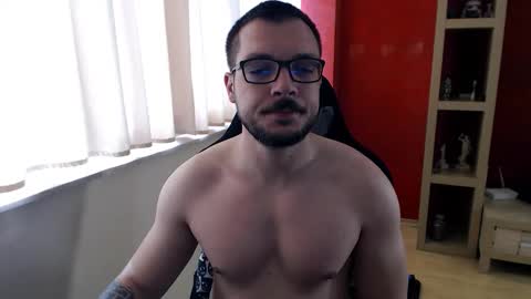 GangstaLover online show from May 13, 4:42 am