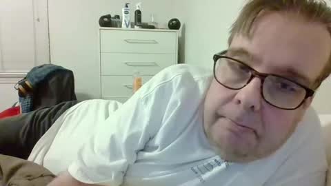 Gary online show from May 7, 2:11 am