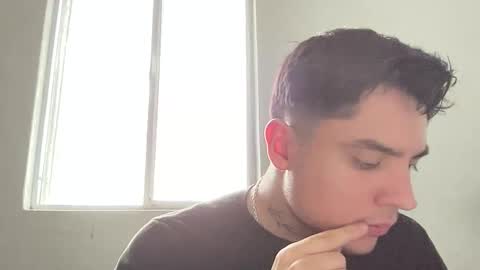 garypinepineapple online show from April 23, 10:12 pm
