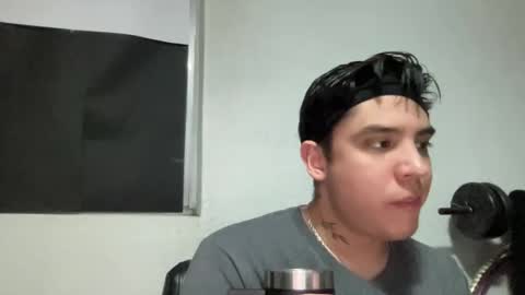 garypinepineapple online show from May 30, 6:46 am