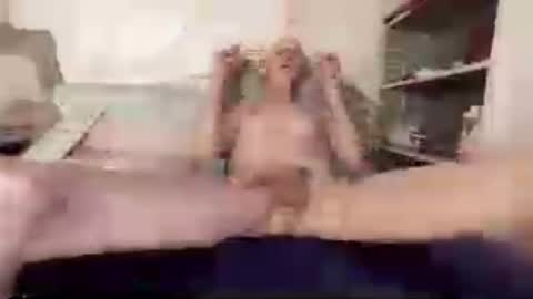 gayrobbin online show from June 18, 7:19 pm