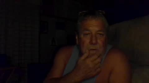 itsacrook22 online show from June 15, 3:53 am